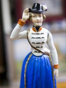 Porcelain Girl Figurine - porcelain - 1847 Porcelain Girl Figurine - porcelain - 1847