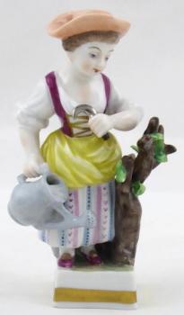 Porcelain Girl Figurine - porcelain - 1945 Porcelain Girl Figurine - porcelain - 1945