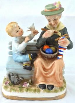 Porcelain Figurine - porcelain - 1950 Porcelain Figurine - porcelain - 1950