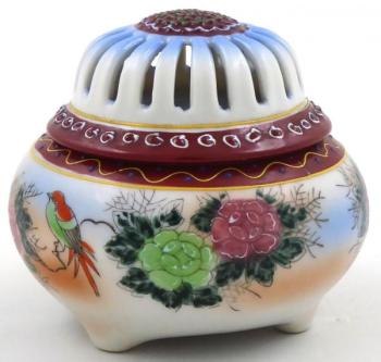 Porcelain Decoration - porcelain - 1945 Porcelain Decoration - porcelain - 1945