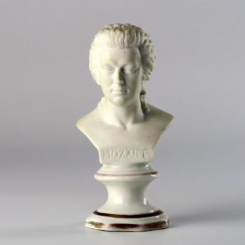 Bust of Mozart Bust of Mozart