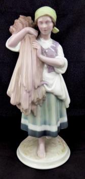 Art Nouveau girl with a sheaf - Neurohlau Bohemia Art Nouveau girl with a sheaf - Neurohlau Bohemia