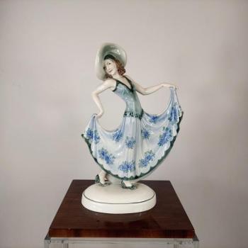 Porcelain Dancer Figurine - porcelain - Katzhütte - 1930 Porcelain Dancer Figurine - porcelain - Katzhütte - 1930