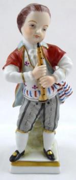 Porcelain Figurine - porcelain - 1920 Porcelain Figurine - porcelain - 1920