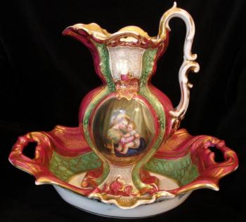 Basin with a jug Basin with a jug