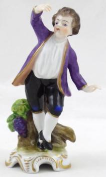 Porcelain Figurine - porcelain - 1950 Porcelain Figurine - porcelain - 1950