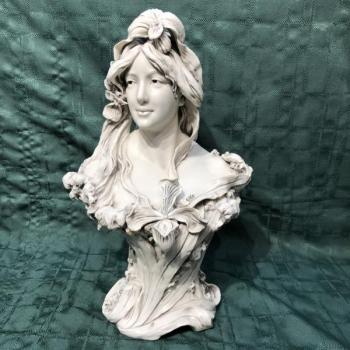 Porcelain Girl Figurine - Royal Dux - 1900