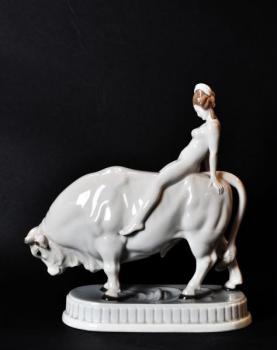 Porcelain Girl Figurine - painted porcelain - Porcelánka Rosenthal - Selb, modelér Adolf Opel - 1921
