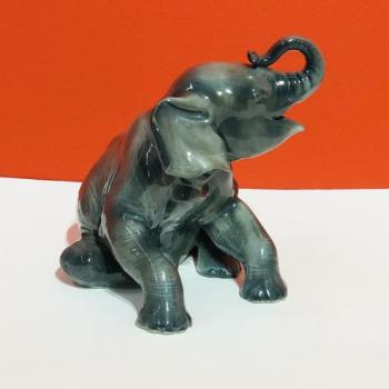 Porcelain Elephant Figurine - Rosenthal, Theodor Kärner - 1936